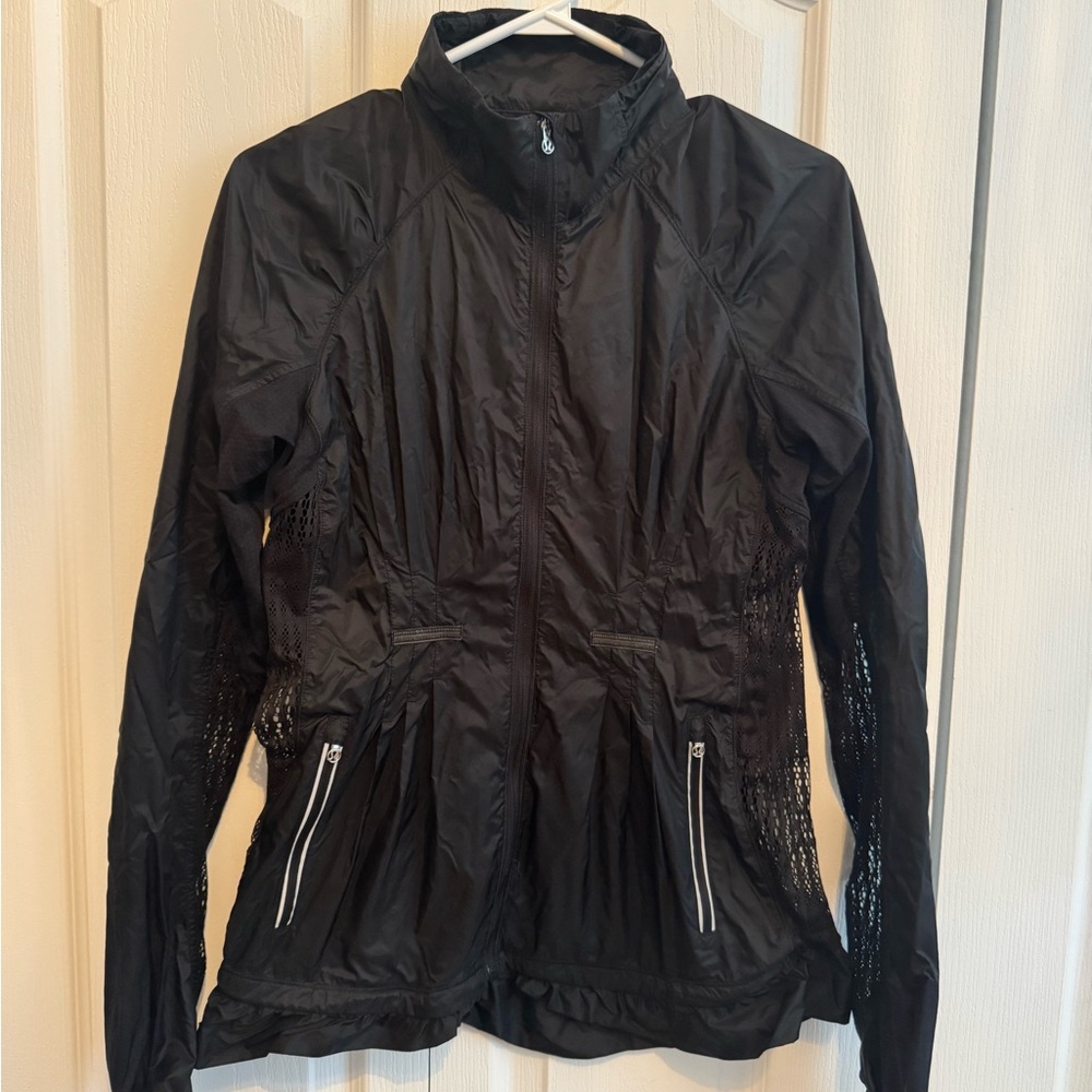 Lululemon Athletica Black Performance Jacket Fitted Silhouette High Collar